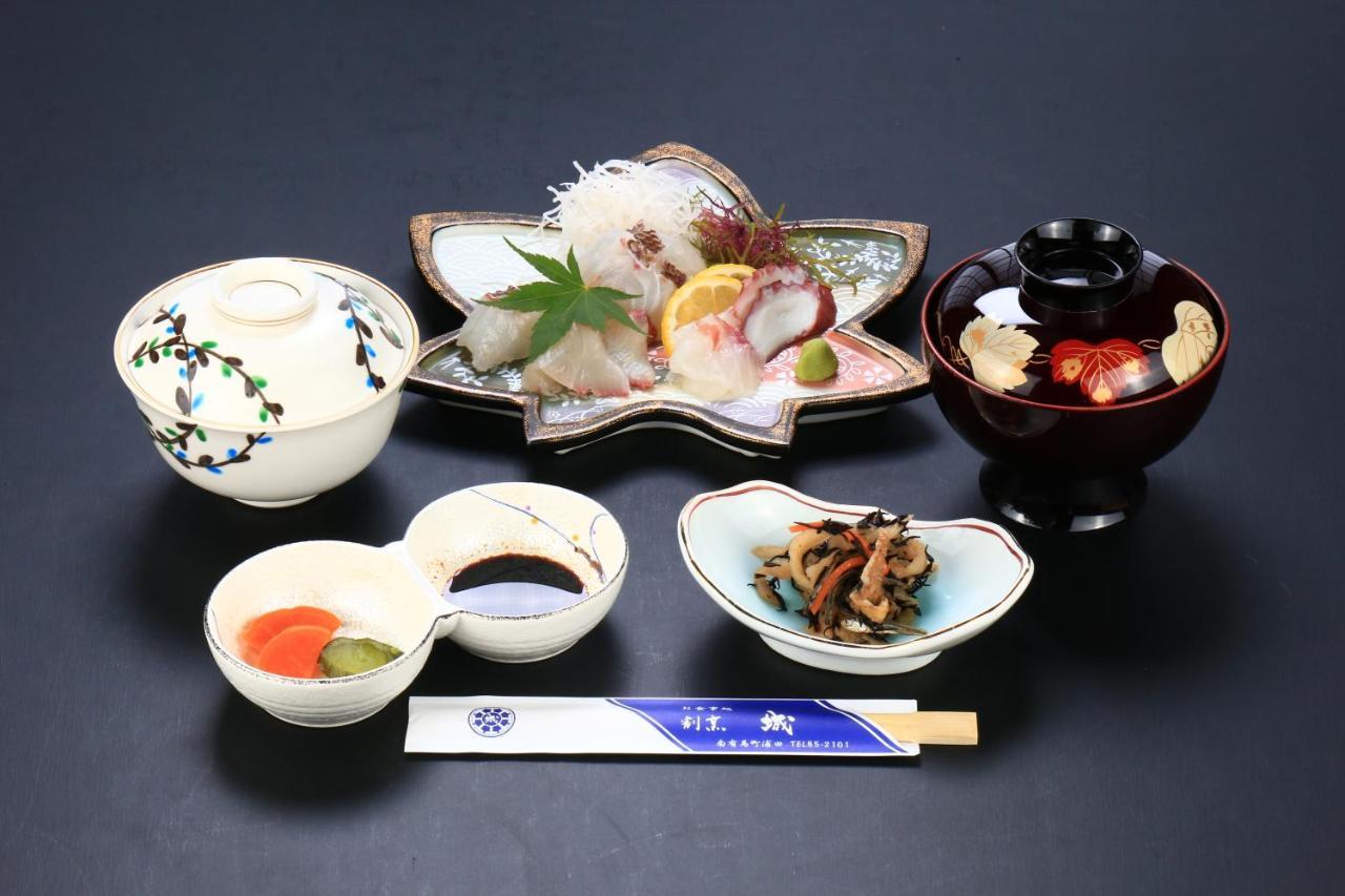 Harajo No Yado Shiro Hotel Minamishimabara Esterno foto
